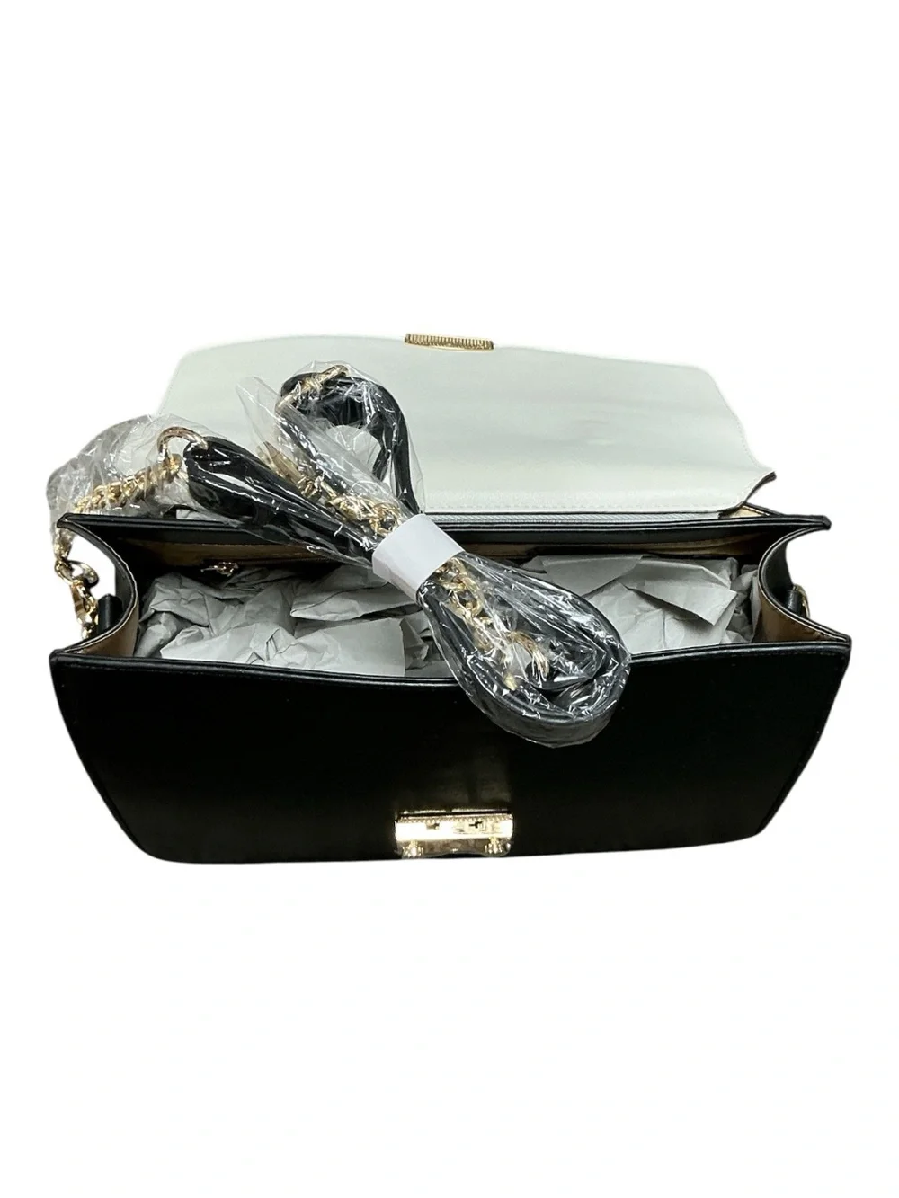 IMAN - NWT - Global Chic Interchangeable Flap Handbags with Crossbody